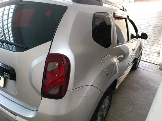 RENAULT DUSTER 1.6 16V SCE FLEX DYNAMIQUE MANUAL RENAULT DUSTER 1.6 16V SCE FLEX DYNAMIQUE MANUAL